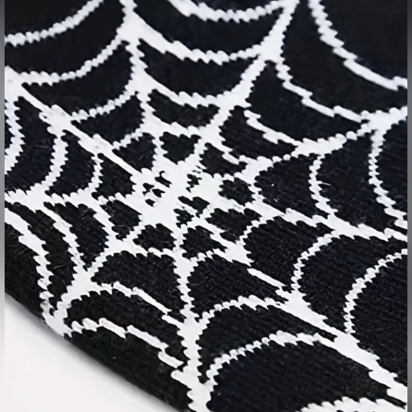 Spider web beanie - Picture 2 of 5